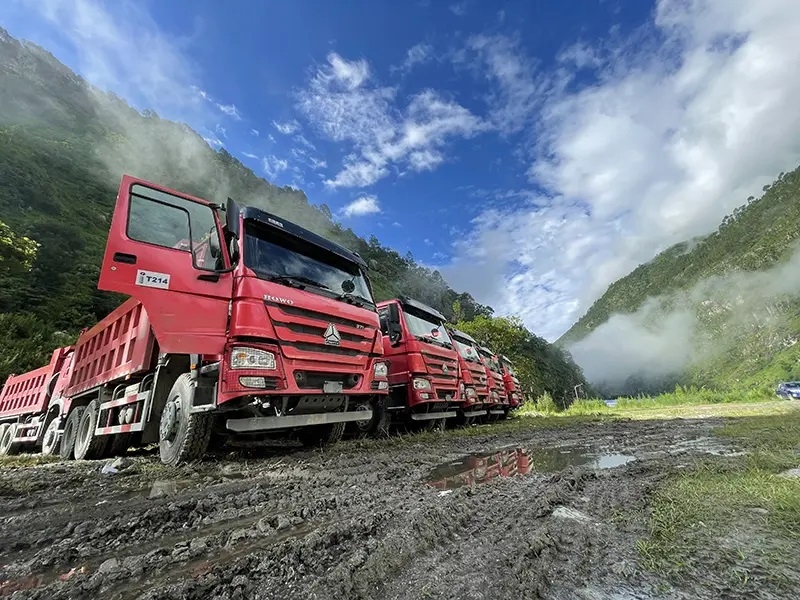 HOWO重卡，運營12年，仍是“少年”